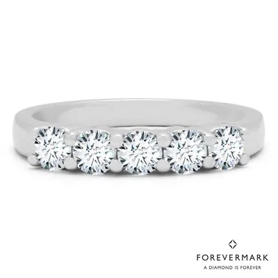 Forevermark Diamond Band in 18kt White Gold (3/4ct tw)