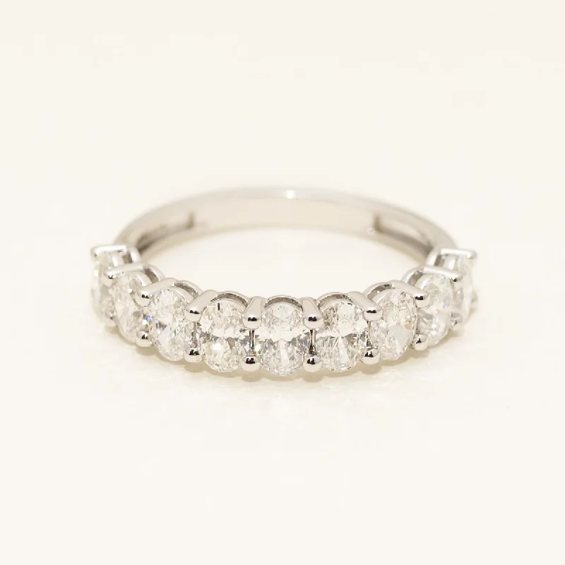 Oval Diamond Wedding Band in 14kt White Gold (1 3/4ct tw)