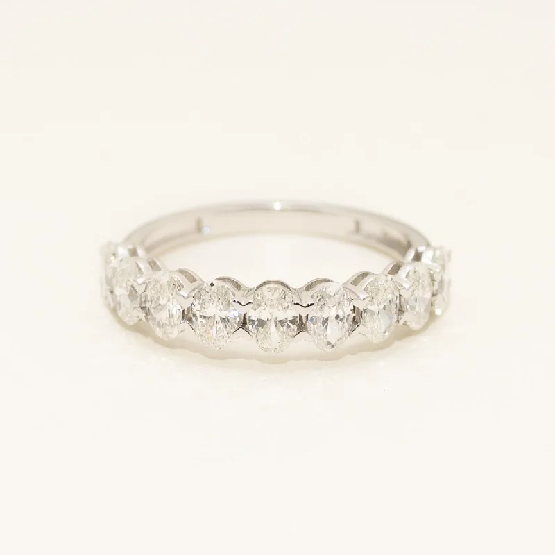 Oval Diamond Wedding Band in 14kt White Gold (1 5/8ct tw)