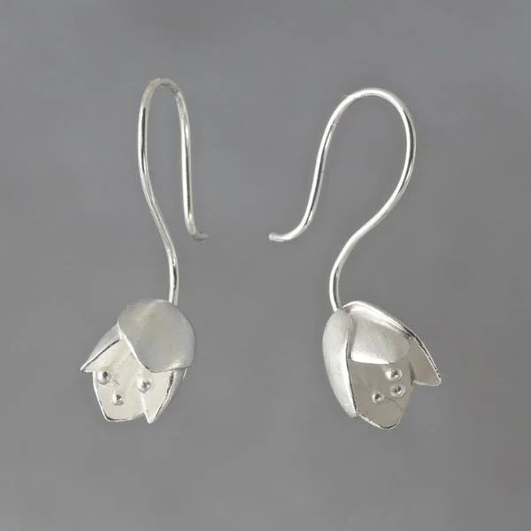 Tulip Wire Drop Earrings