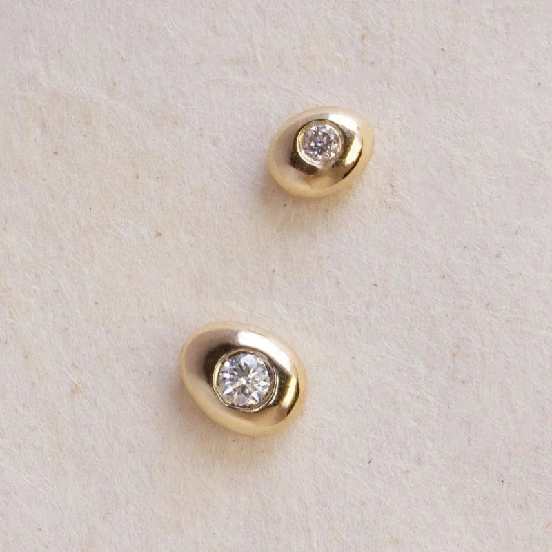 White Diamond Petite Pebble Studs