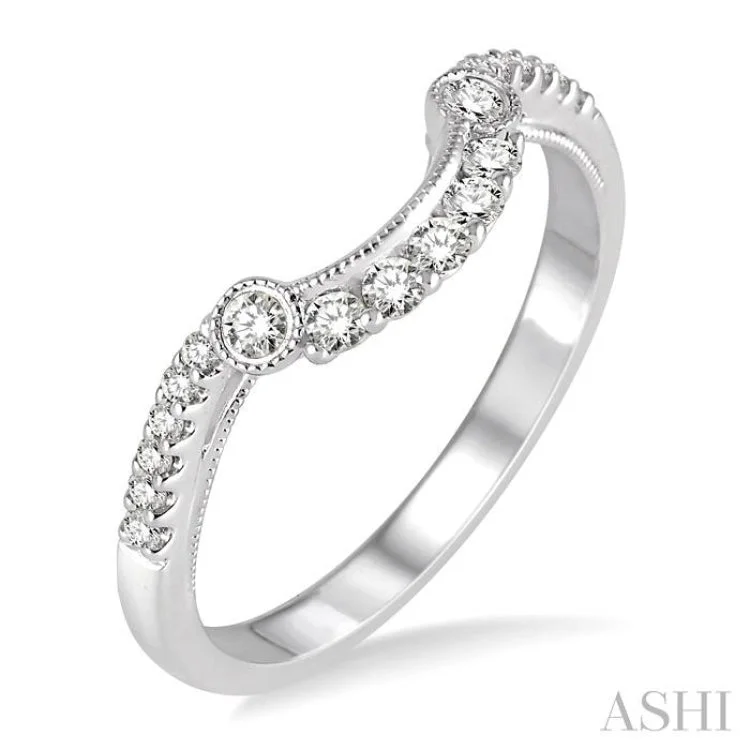 1/5 Ctw Round Cut Diamond Wedding Band in 14K White Gold