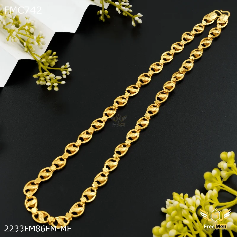 Freemen Owel S Leaf Gold Chain for Man - FMC742