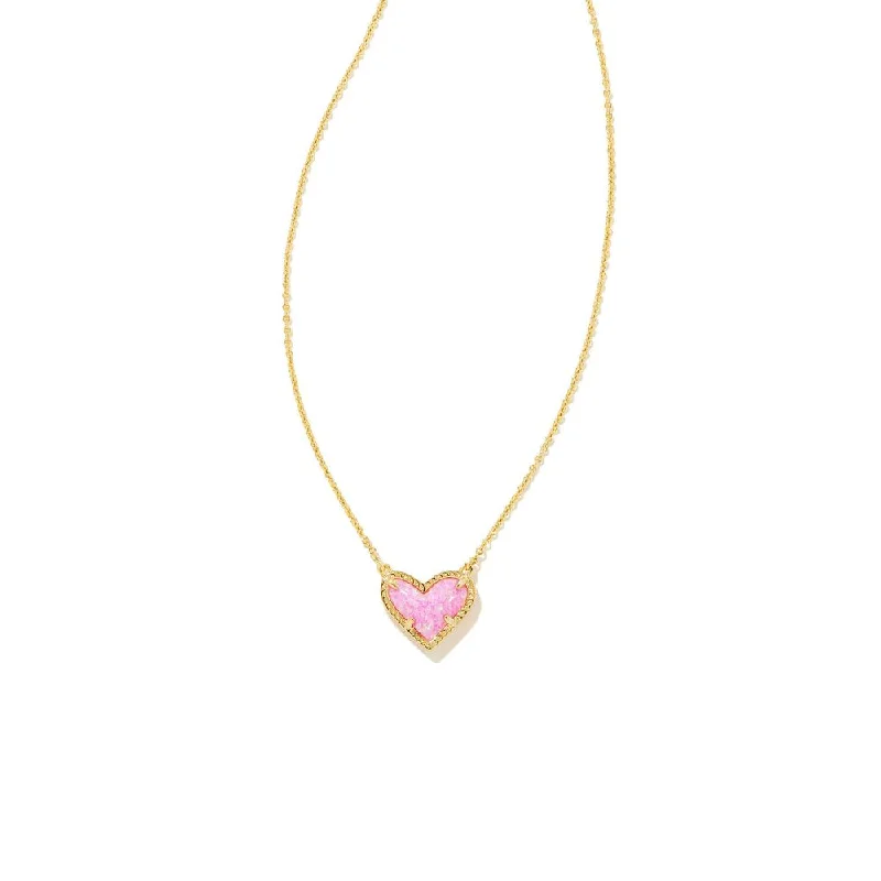 Kendra Scott Ari Heart Pendant Necklace Gold-Bubble Gum Pink Opal