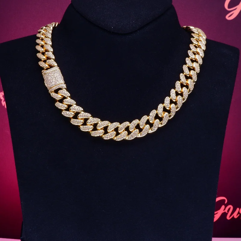 🔥New Flip buckle Iced Cuban Link Chain Gold-Plated