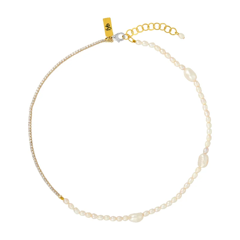 ROSALIE PEARL NECKLACE GOLD